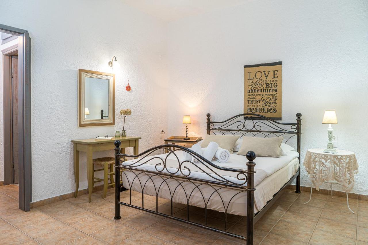 Villa Plori Makrýgialos المظهر الخارجي الصورة